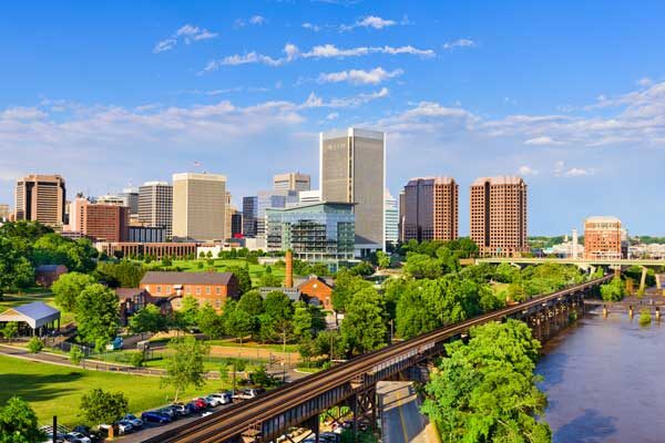 Richmond Virginia skyline